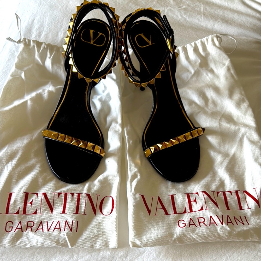 Valentino- Rock stud heel sandals w wraparound ankle straps, 100mm,Worn 1x! 🎉✨🤩🔥